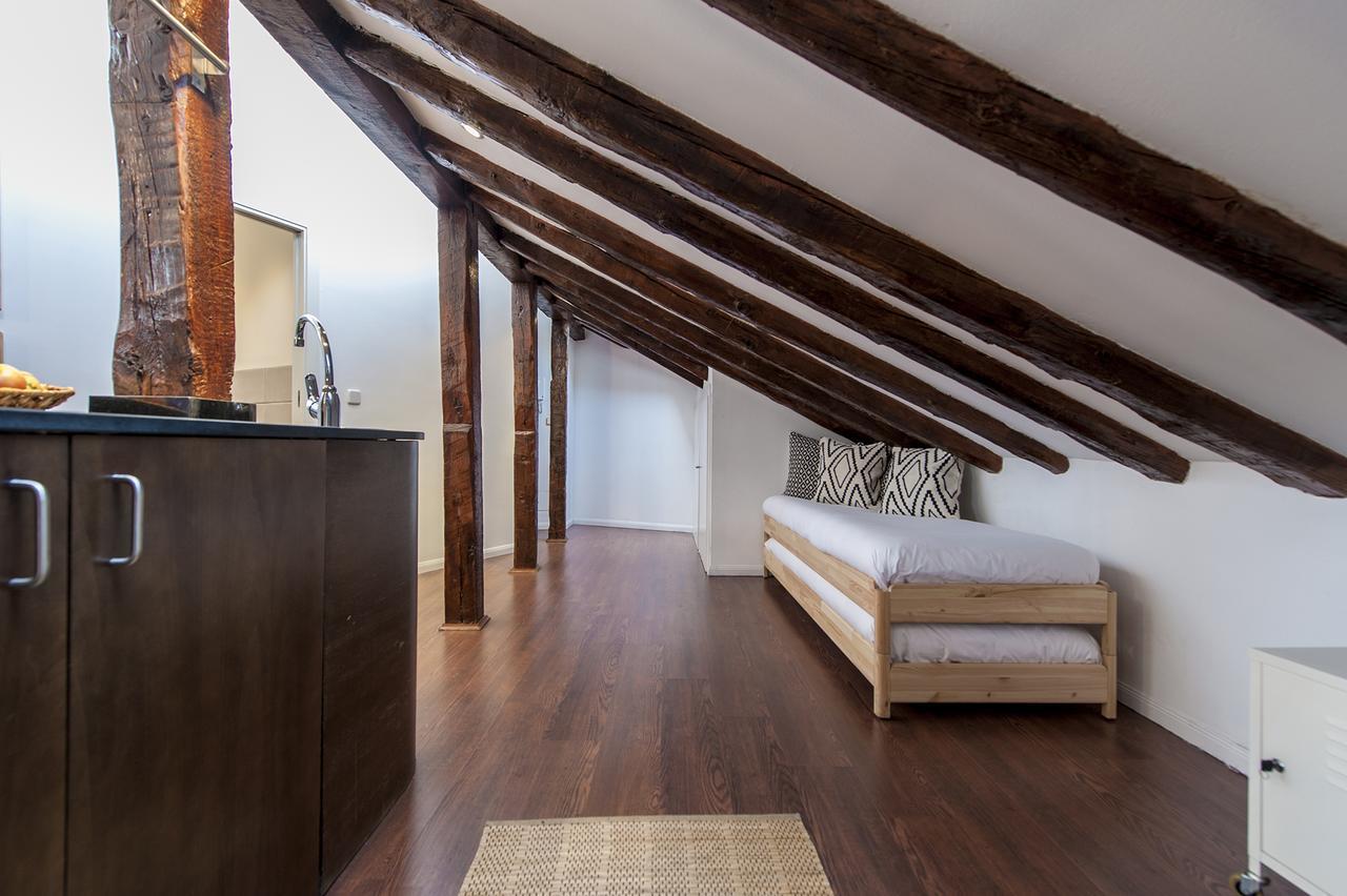Apartament Atico Plaza Mayor - Vive La Esencia De La Ciudad