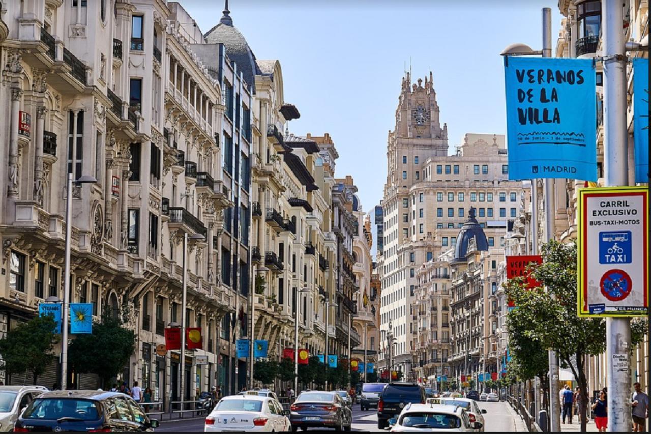 Atico Plaza Mayor - Vive La Esencia De La Ciudad * Madryt